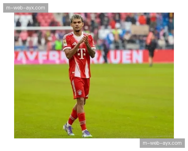 迪亚斯13球10助攻数据亮眼 哥伦比亚边锋状态火热 迪亚斯13球10助攻数据亮眼 哥伦比亚边锋状态火热